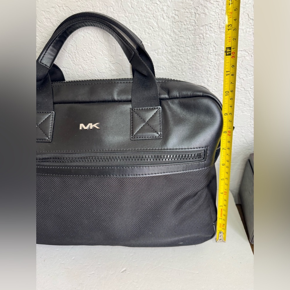 MICHAEL KORS Men’s Brooklyn Nylon Briefcase Black - Picture 3 of 13